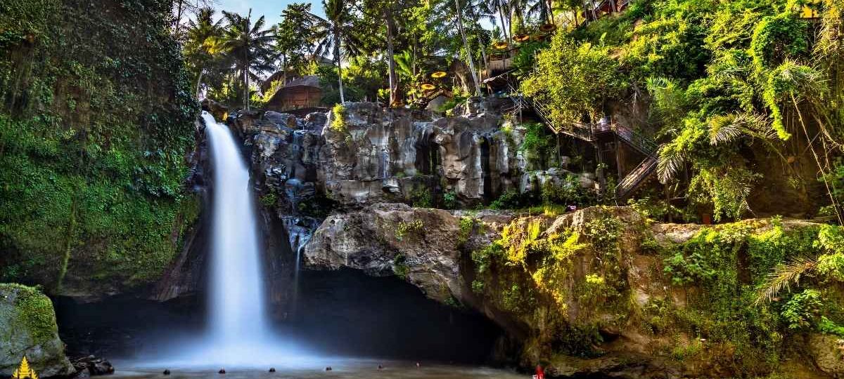 Air Terjun Tegenungan Waterfall