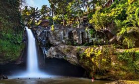 Air Terjun Tegenungan Waterfall