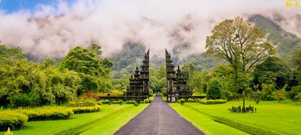 Bali Handara Gate